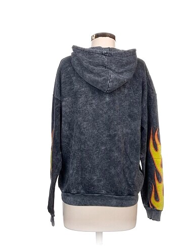m Beden Vintage Love Sweatshirt %70 İndirimli.