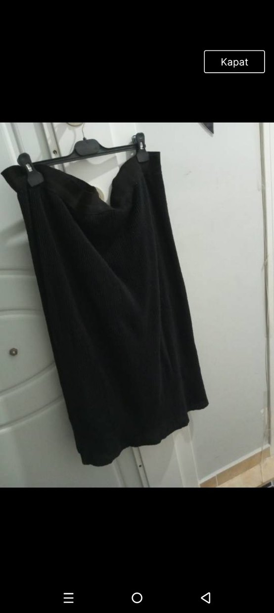 Siyah Drapeli Midi Eteği - Görsel 3