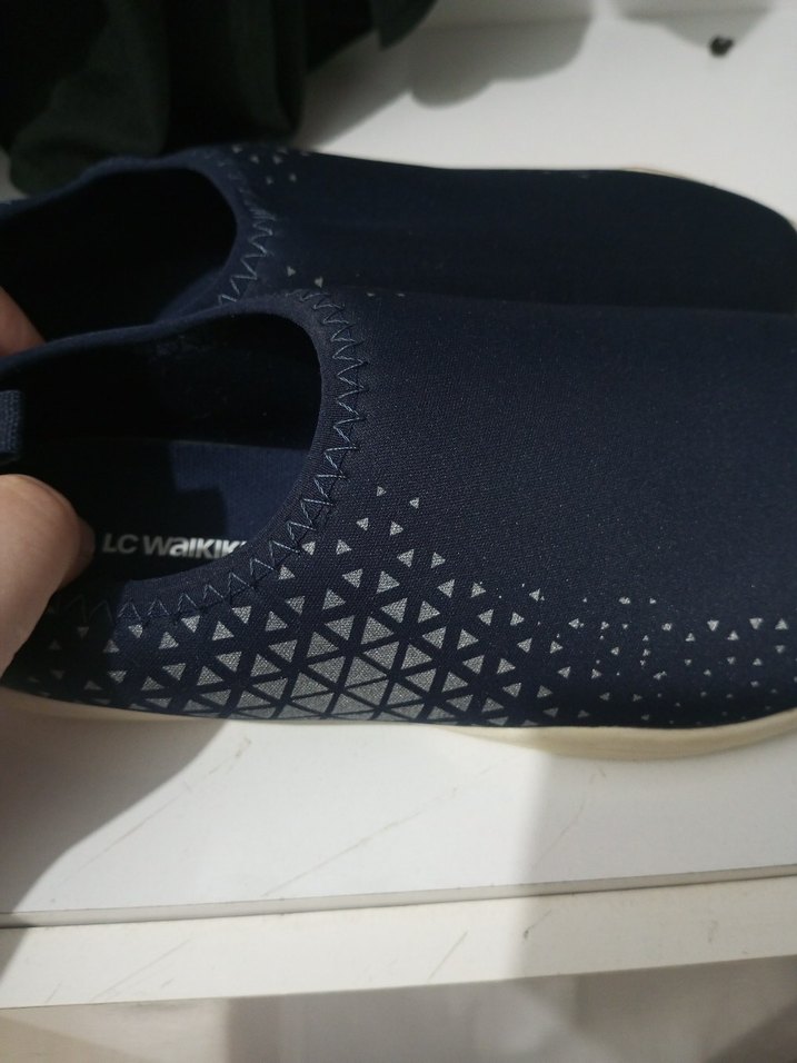 bayan Lacivert Kaymaz Ayakkabı Velcro - Görsel 3