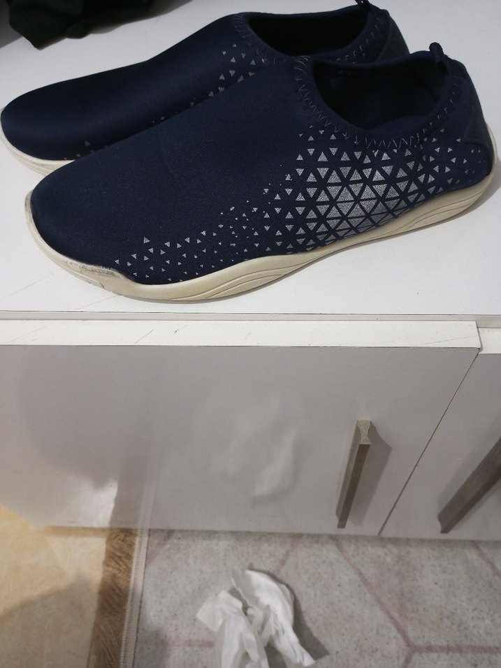 bayan Lacivert Kaymaz Ayakkabı Velcro - Görsel 2