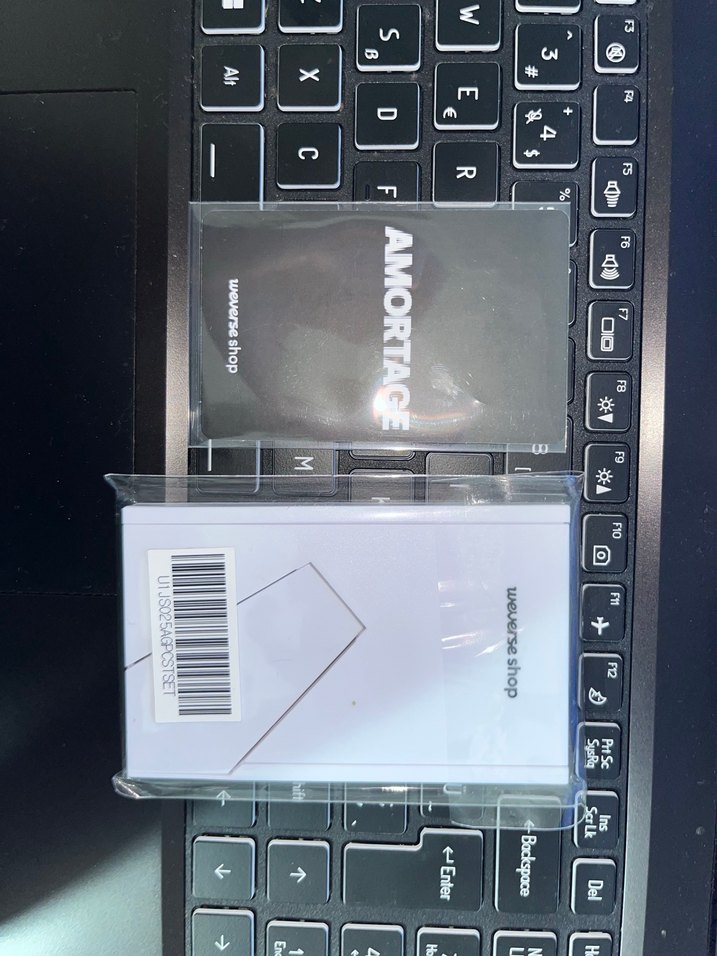 Jisoo with muu pob satış - Görsel 2