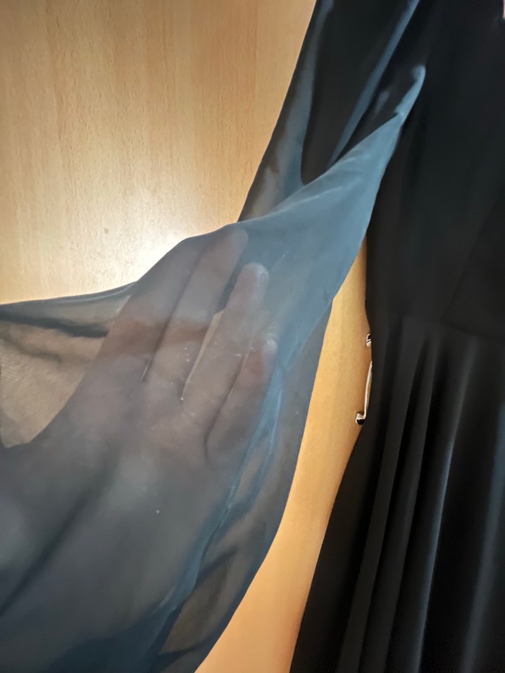 Siyah Renk Kare Yaka Kısa Abiye - Görsel 2