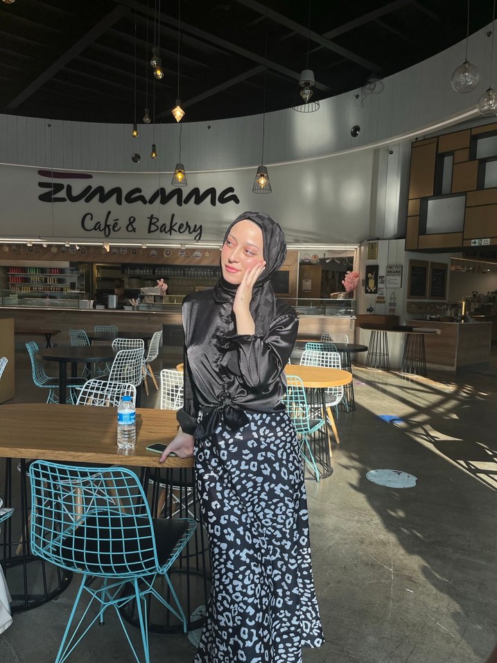 Leopar Desenli Midi  Etek saten - Görsel 2