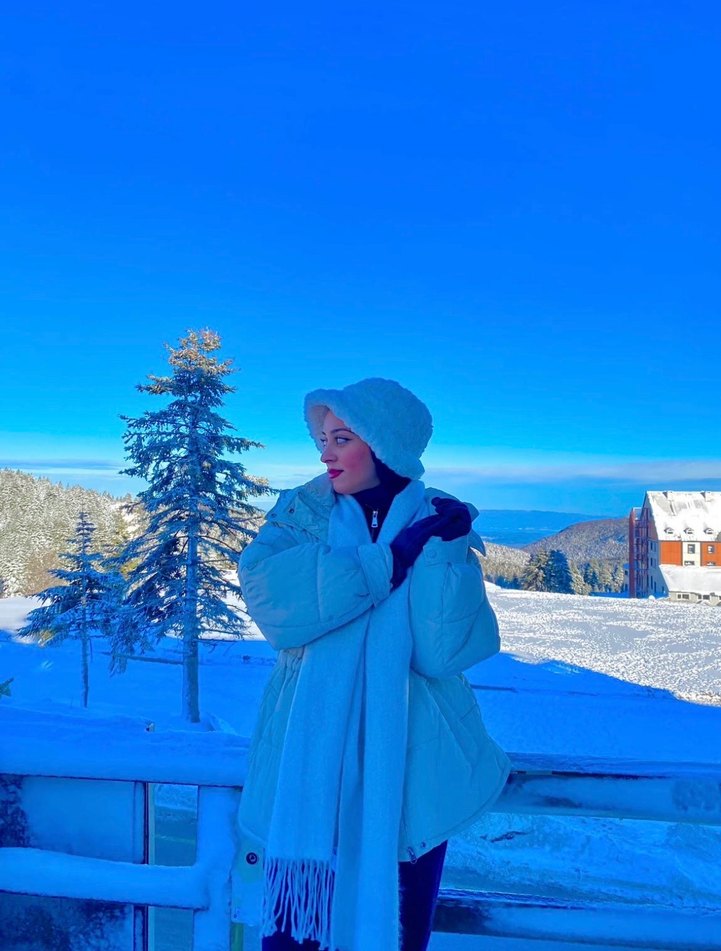 BERSHKA Beyaz Şişme Midi Şişme Mont - Görsel 4