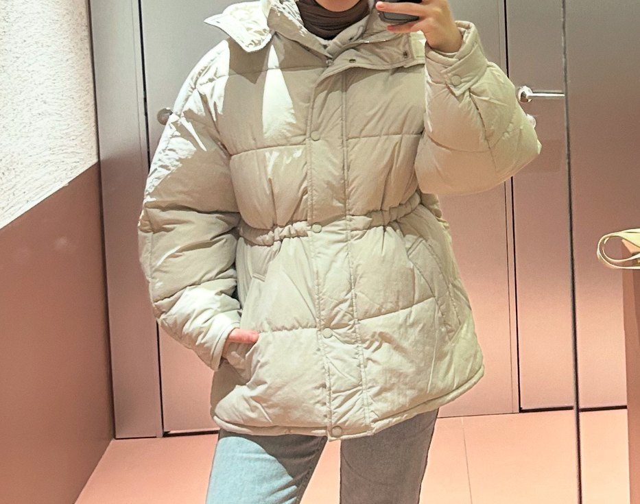 BERSHKA Beyaz Şişme Midi Şişme Mont - Görsel 3