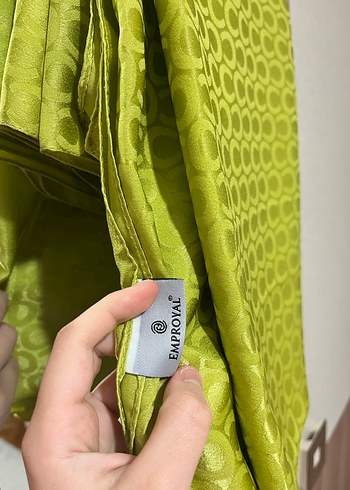 Parlak  Yağ Yeşili Kadın Şal - Görsel 2