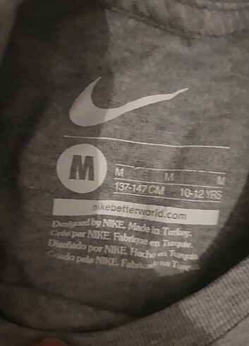 Nike Nike tshirt 10/12