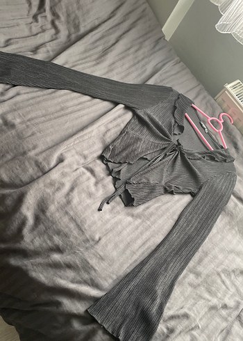 siyah 
Pilili V Yaka Strappy Bluz - Görsel 2