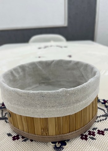Beden Renk Bej ve Gri Hasır Saklama Sepetleri