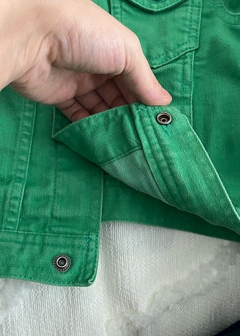 Kız Çocuk Yeşil Düğmeli Denim Ceket - Görsel 6