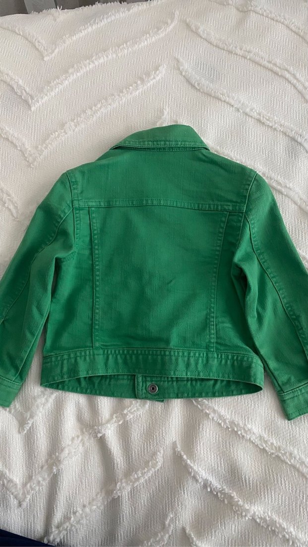 Kız Çocuk Yeşil Düğmeli Denim Ceket - Görsel 3