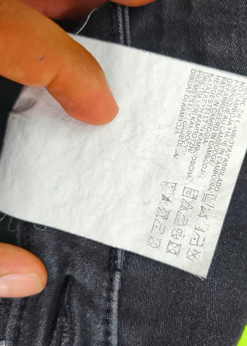 Bershka 38 Beden 
Siyah Kadın Regular Fit Denim Pantolon - Görsel 7
