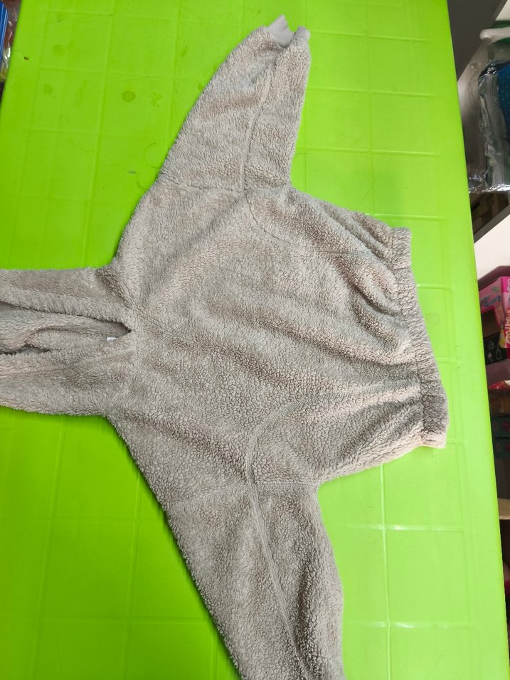 Zara Peluş Üst - Görsel 3