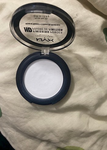 NYX HD Bitirici Pudra Mineral Bazlı Bej - Görsel 2