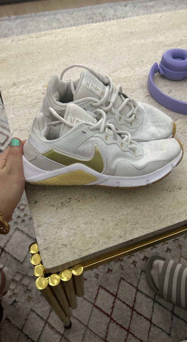 Kadın Beyaz Nike Bağcıklı Spor Ayakkabı - Görsel 2