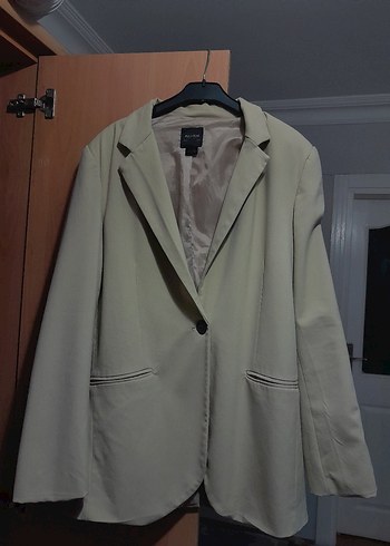 Bej Regular Fit Kadın Blazer Ceket