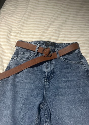 Kemerli Kadın Denim Jean Pantolon - Görsel 2