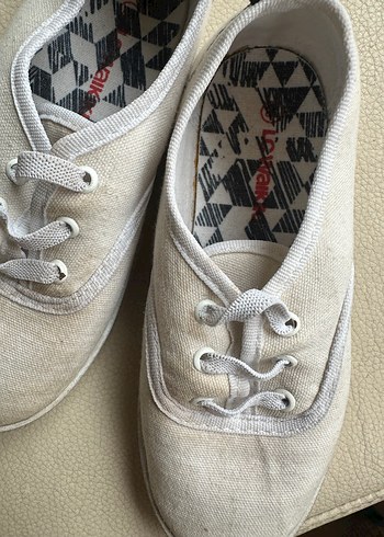 LC Waikiki 32 numara Bohem Keten Beyaz Spor Ayakkabı - Görsel 3