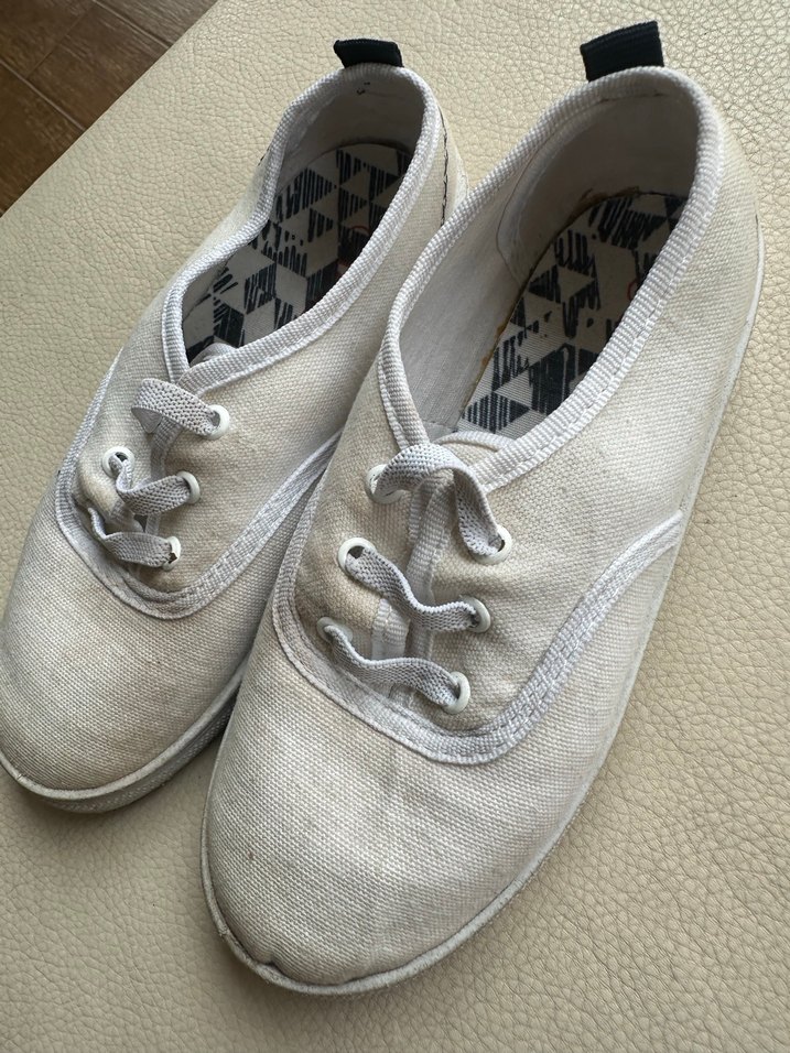 LC Waikiki 32 numara Bohem Keten Beyaz Spor Ayakkabı - Görsel 2