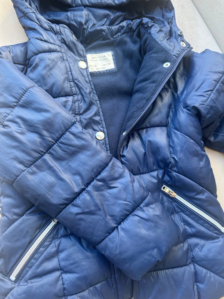 Zara 6-8 yaş 128 cm Kız Çocuk Parlak Mavi Mont - Görsel 4