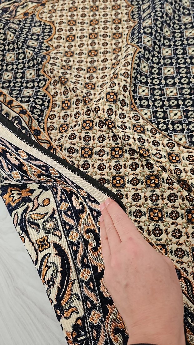 Çok Renkli Bohem Desenli Halı Örtüsü kadifemsi yüzeyi - Görsel 3