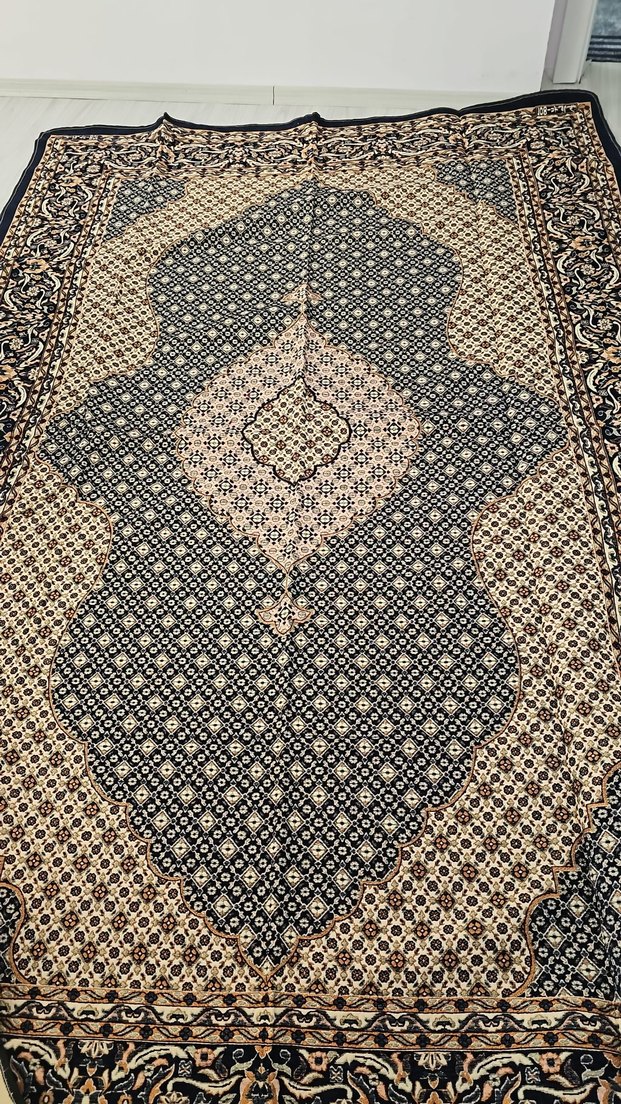 Çok Renkli Bohem Desenli Halı Örtüsü kadifemsi yüzeyi - Görsel 2