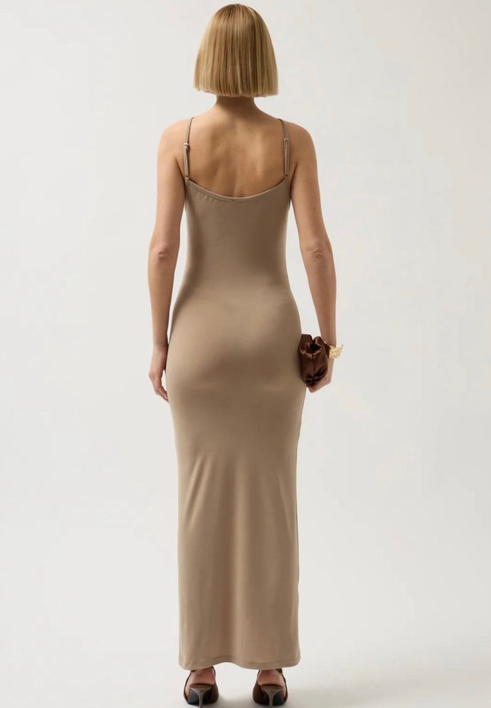 Bej İnce Askılı Uzun Elbise - Görsel 3