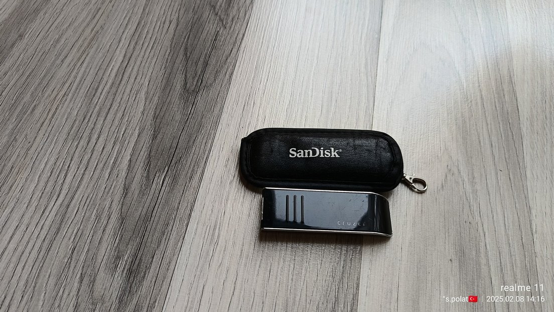 Parlak Siyah Deri USB Bellek 4gb - Görsel 4
