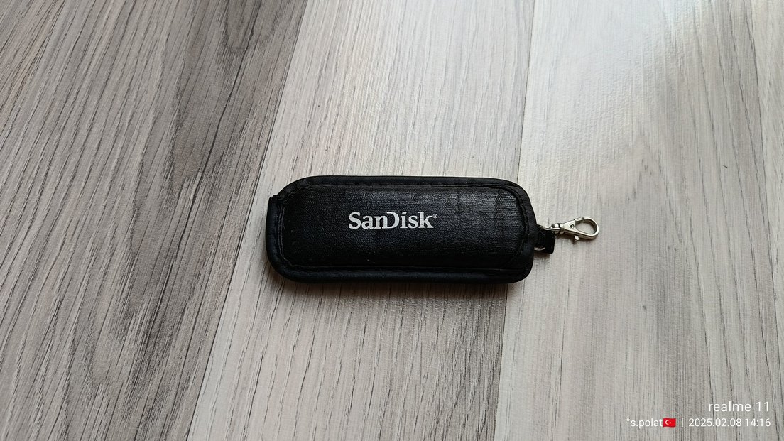 Parlak Siyah Deri USB Bellek 4gb - Görsel 3