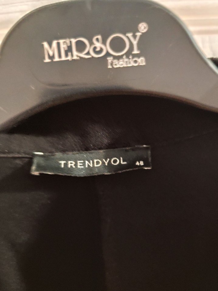 Düğmeli Siyah Mini İş Elbisesi - Görsel 4