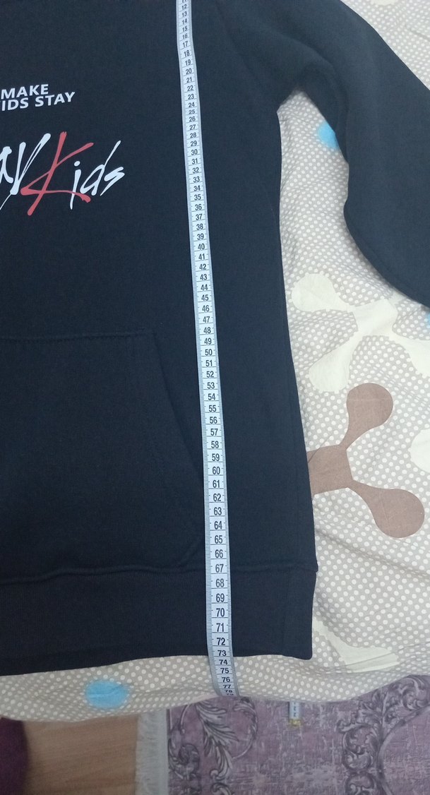 Kadın Siyah Kapüşonlu  Straykids Baskılı Sweatshirt - Görsel 4