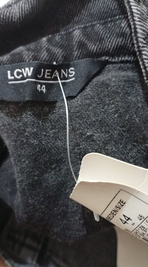 Düğmeli Siyah Kadın Denim Ceket - Görsel 4