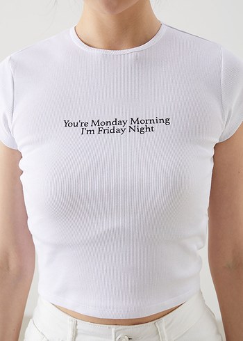 Beyaz Baskılı Kısa Kollu Kadın Tişört - Görsel 2