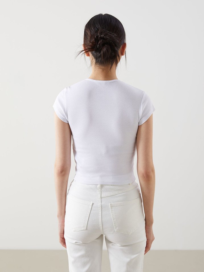 Beyaz Baskılı Kısa Kollu Kadın Tişört - Görsel 3
