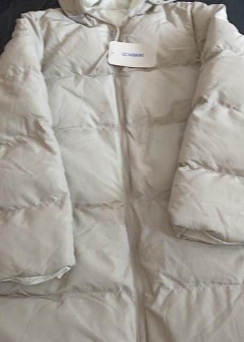 Fermuarlı Beyaz Kadın Kışlık Mont