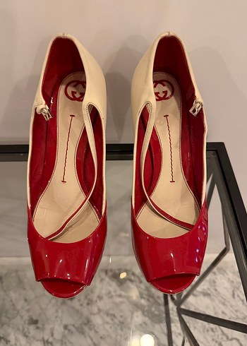 Gucci ürünü