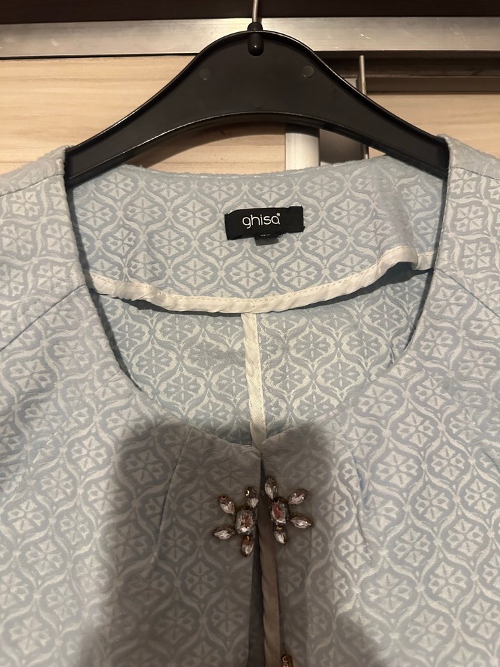 Kız Çocuk Gri İşlemeli Bolero - Görsel 2