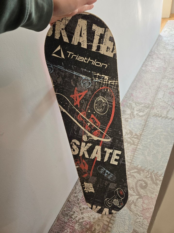 Kırmızı Kaykay - Görsel 3