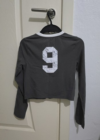 Gri Uzun Kollu Crop Top Kadın Tişört - Görsel 2