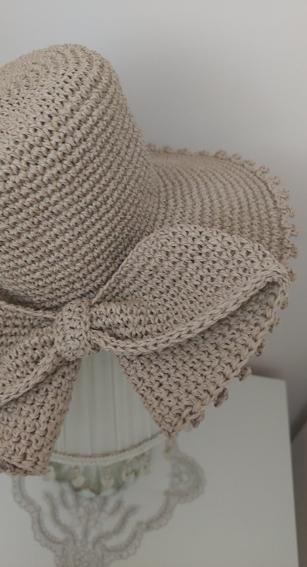 Bej Örgü Kadın Şapka Fırfırlı - Görsel 4