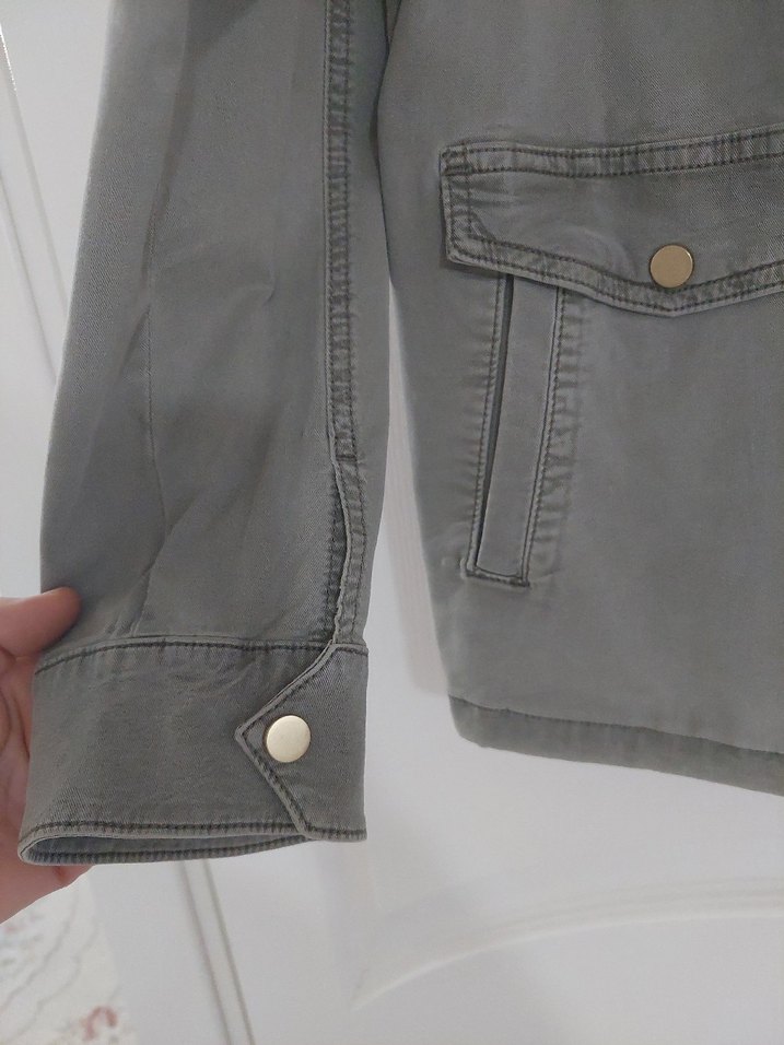 Düğmeli Gri Denim Kadın Ceket - Görsel 3