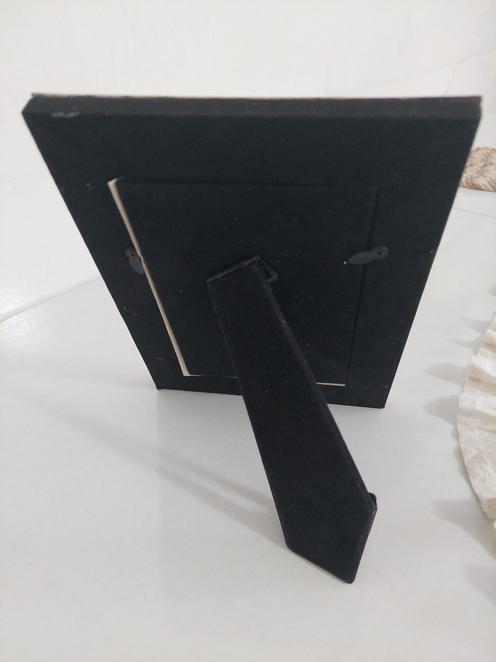 Gri Geometrik Desenli Fotoğraf Çerçevesi - Görsel 4