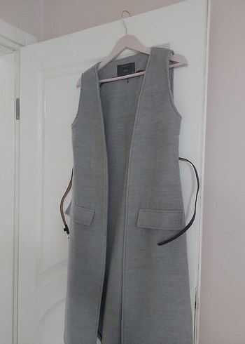 Kemerli Gri Midi Kadın Yelek kaşe - Görsel 3