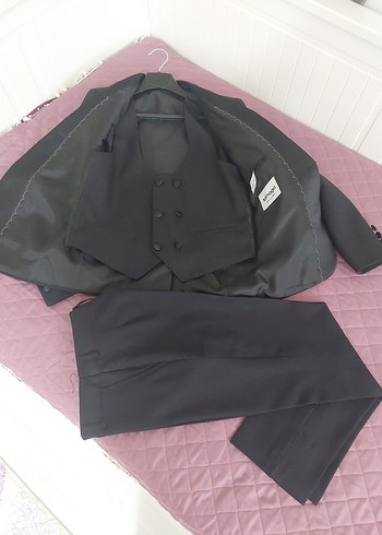 Klasik Şıklıkta Çocuk Takım Elbisesi - Görsel 6