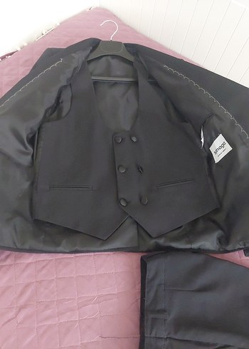 Klasik Şıklıkta Çocuk Takım Elbisesi - Görsel 4