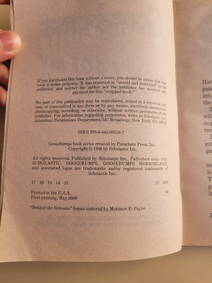 Goosebumps: HOW I GOT MY SHRUNKEN HEAD Ingilizce cocuk kitabi - Görsel 2