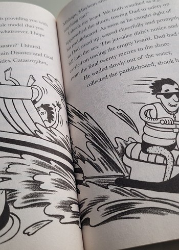 My Brother's Famous Bottom Makes a Splash! - Jeremy Strong - Görsel 3