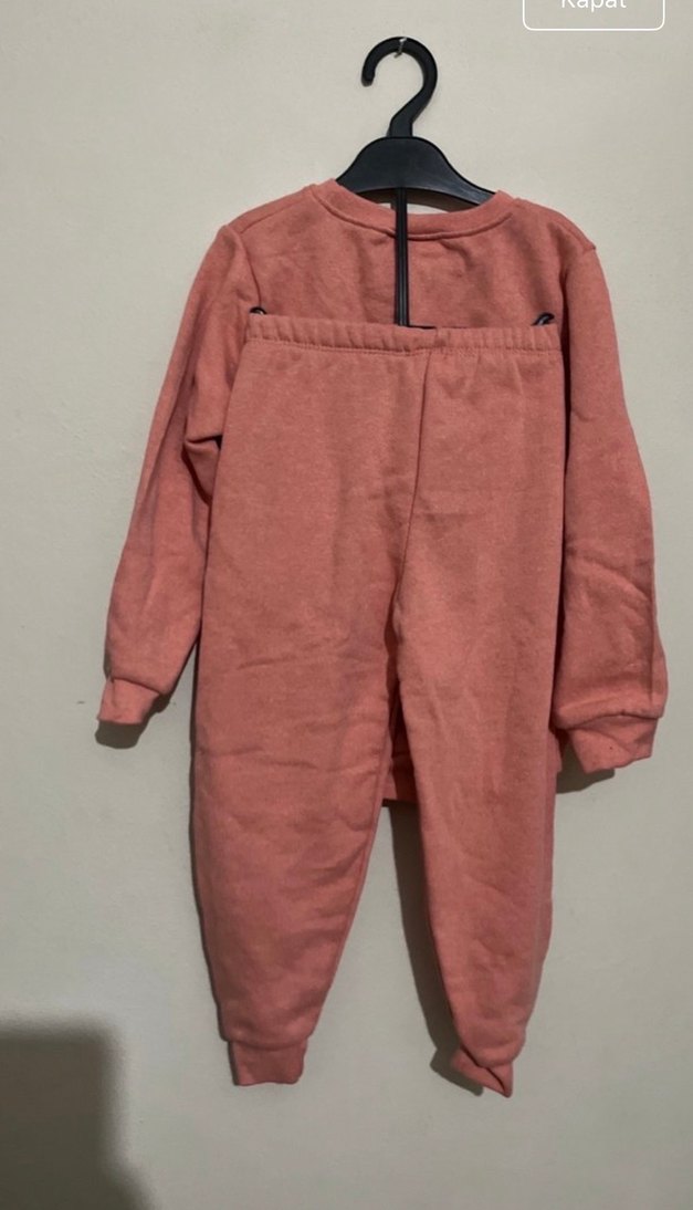 Kız Çocuk Pembe Baskılı Sweatshirt ve Eşofman Takımı - Görsel 2