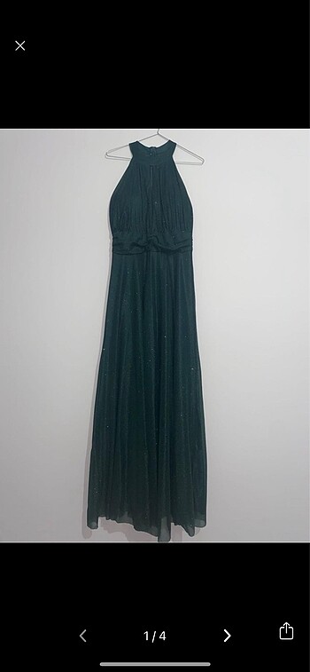 Halter yaka abiye