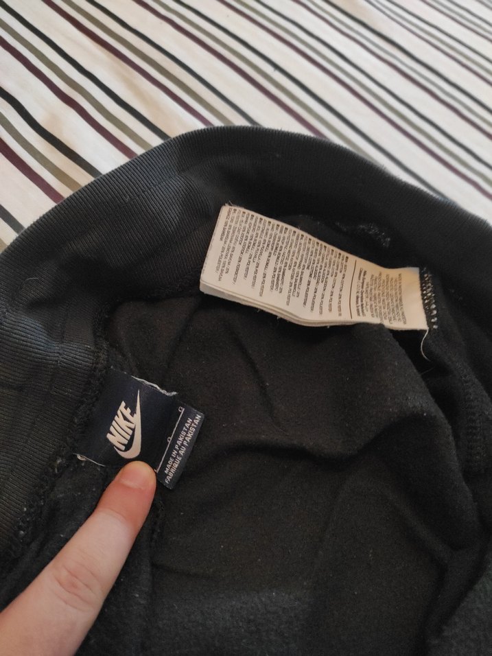 Nike eşofman altı defolu - Görsel 2